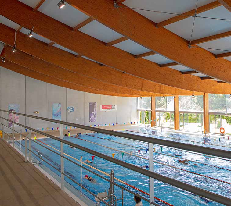 Iluminación Piscina Universitaria Murcia Prilux